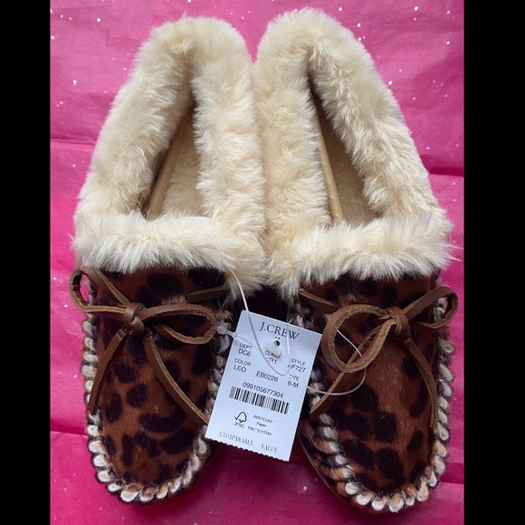 ❌SOLD❌ J. CREW Leopard Moccasin Slippers - Picture 2 of 4